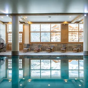 Cgh Boutique Le Des Neiges Aparthotel Tignes