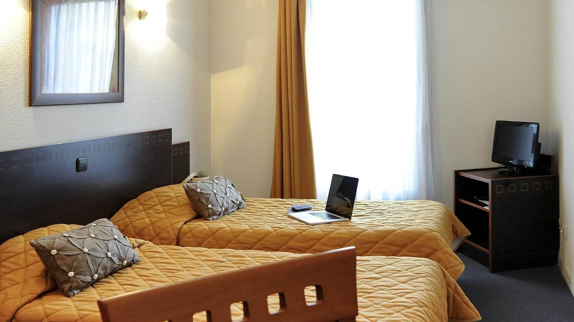 **  Aparthotel Adagio Access Toulouse Jolimont צרפת